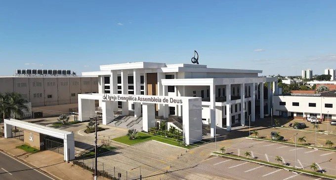 Templo IEADVIL — Igreja Evangélica Assembleia de Deus em Vilhena